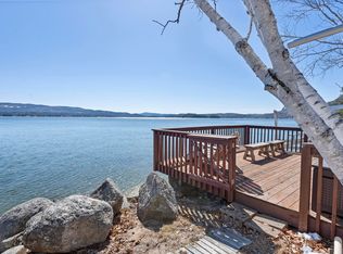 516 W Shore Rd, Hebron, NH 03241