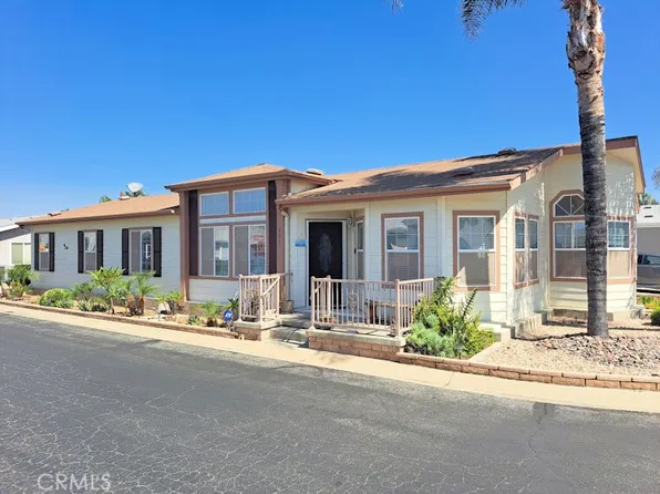 1250 N Kirby St Space 226, Hemet, CA 92545