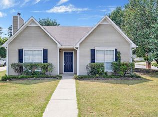 101 Cambridge Pointe Cir, Alabaster, AL 35007