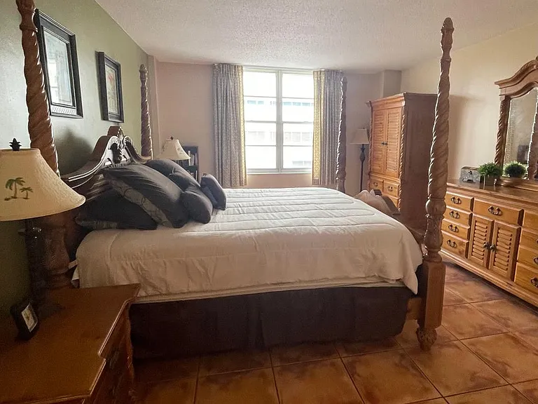 3725 S Ocean Dr #421 — Photo 14