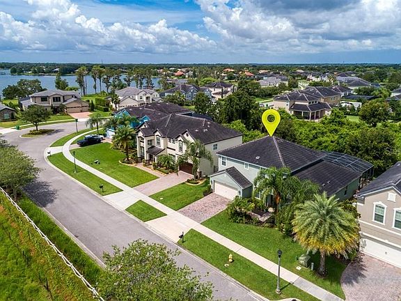 4th image of 1806 Lake Roberts Landing Dr