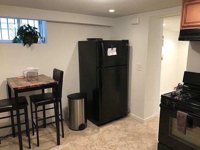 1st image of 3461 Richmond Ave #1