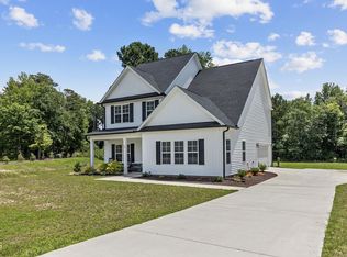25 Cornfield Way, Sanford, NC 27332