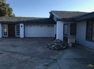 8813 Sorrel St, Bakersfield, CA 93307