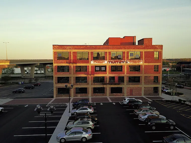 100 Walnut St #402 — Photo 12
