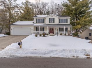 1330 Maple Leaf Ct, Sidney, OH 45365