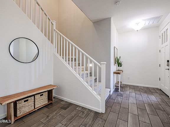 5th image of 14886 W VALENTINE Street