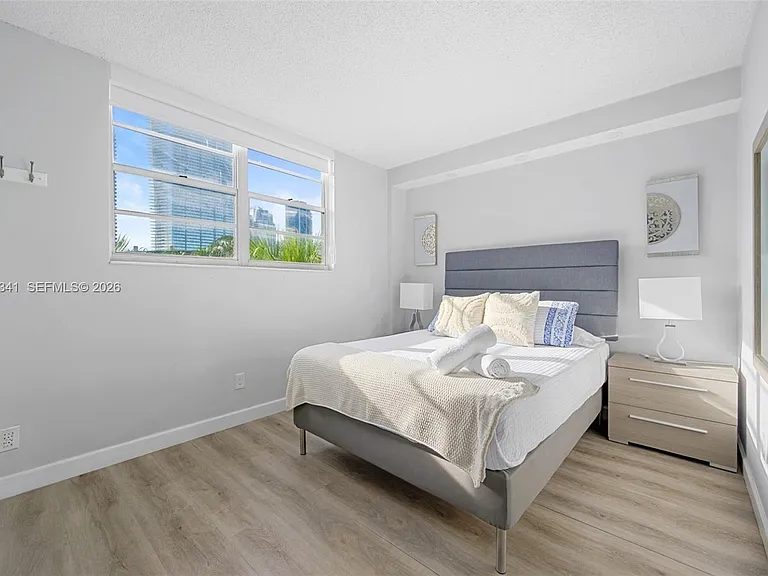 19370 Collins Ave #321 — Photo 12