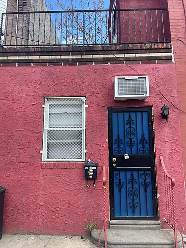 745 Porter St #1 Photo 1