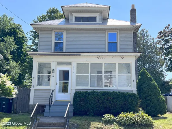 4 Oak Street, Corinth, NY 12822