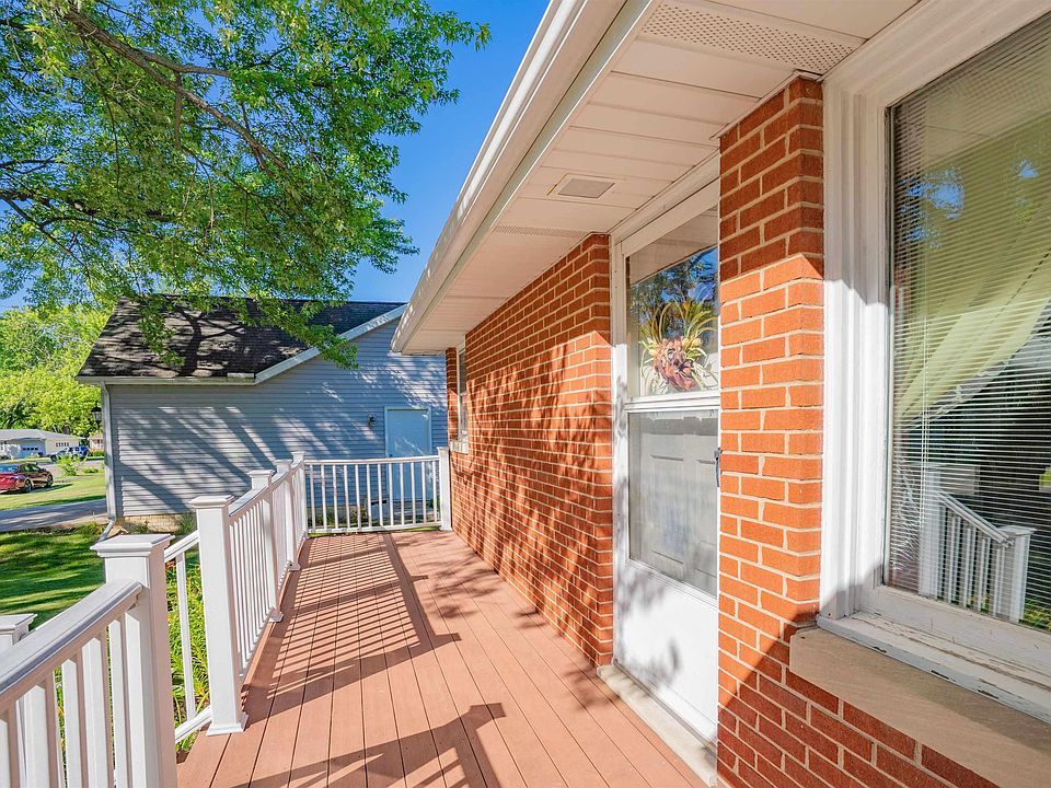 2015 S Mahark Ln, Peoria, IL 61607 Zillow