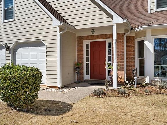 4th image of 9045 Club River Dr