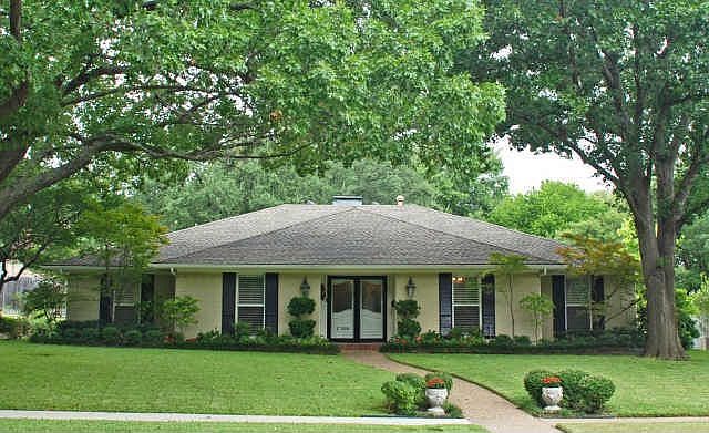 1st image of 2109 W Prairie Creek Dr