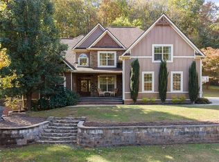 449 Chestatee Dr, Cleveland, GA 30528