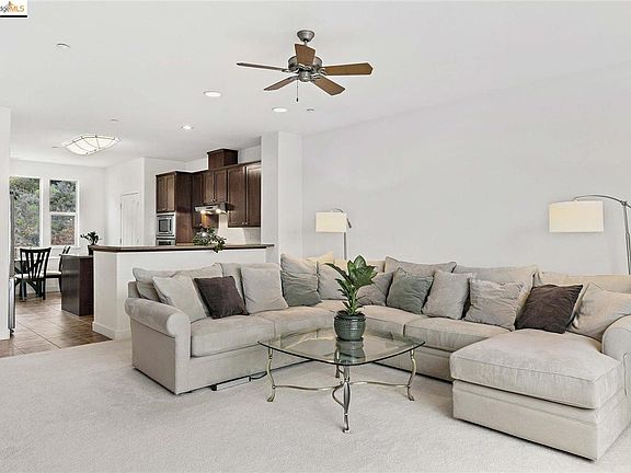 3rd image of 6453 Blue Rock Ct