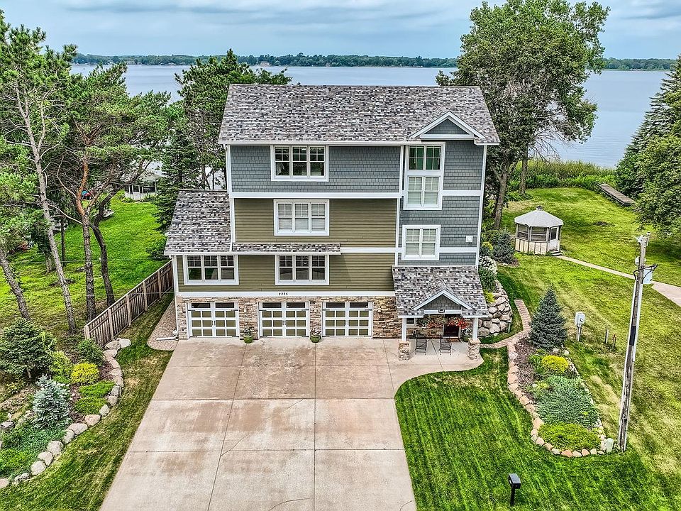 1st image of 2335 S Lake George Dr NW