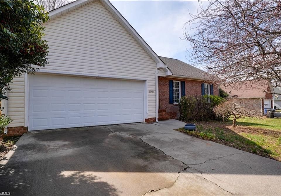 1st image of 3940 Glenn Knoll Ln