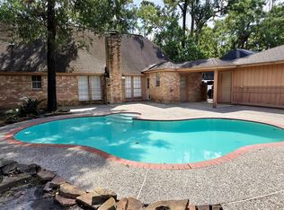 3247 Little Bear Dr, Kingwood, TX 77339