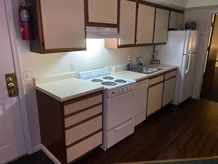West Penn Suites — Photo 10