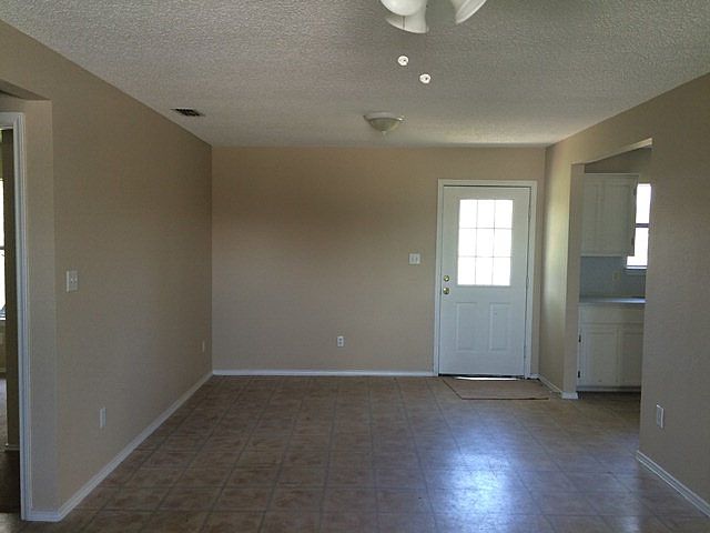 1st image of 2275 El Cielo