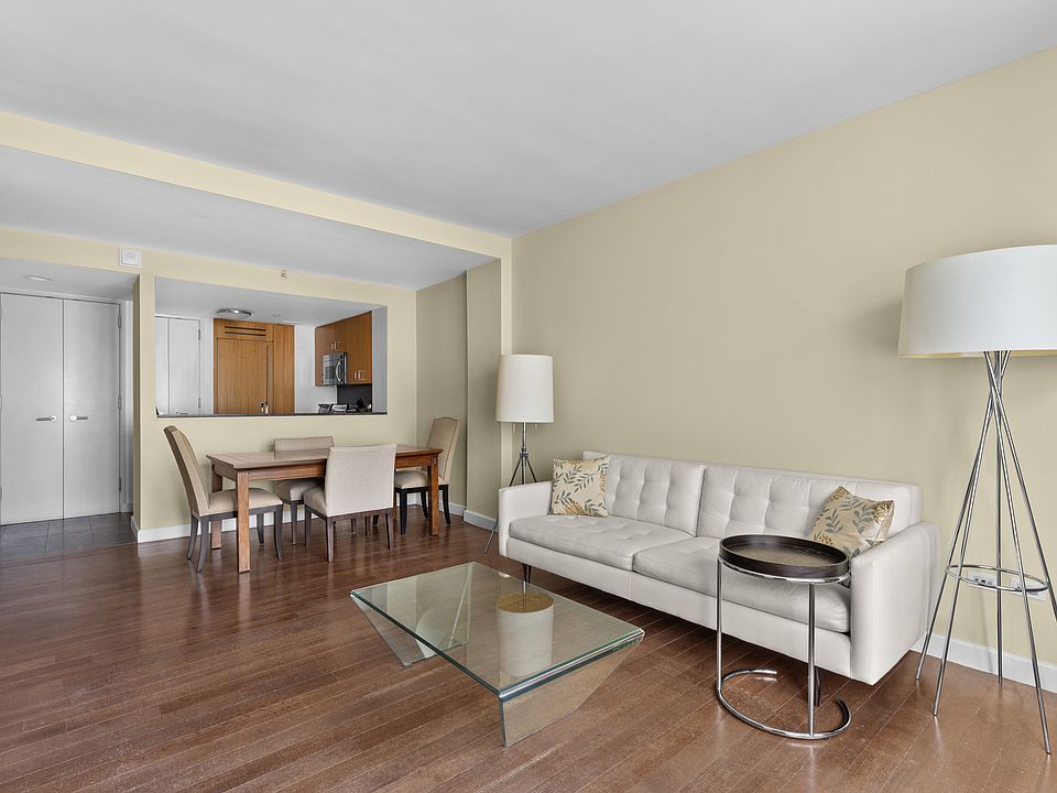 1st image of 100 W 58th St APT 11F