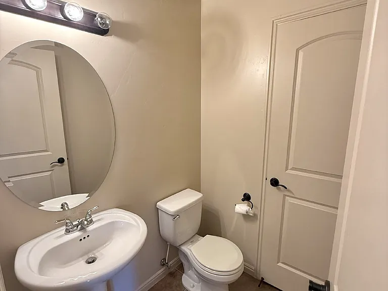 3419 S River Rd #53 — Photo 14