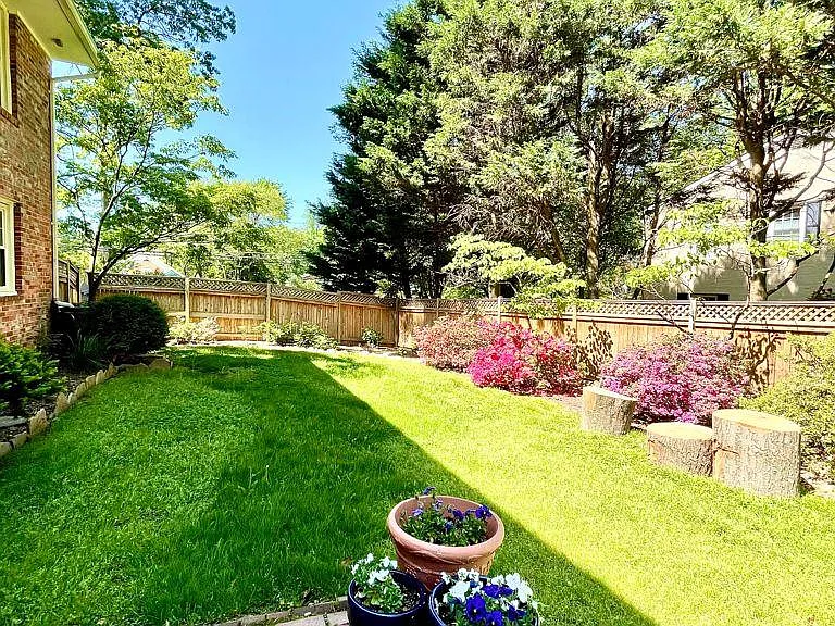 4440 Stark Pl — Photo 29