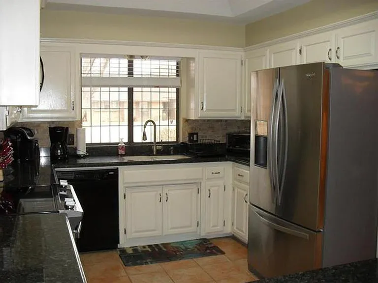 4107 Country Club Dr — Photo 14