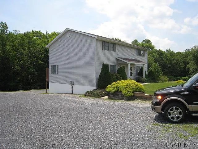 134 Leffler Dr — Photo 6
