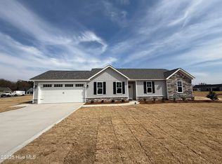 102 Ruskin Dr, Smithfield, NC 27577