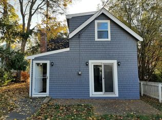 24 1/2 Emerald Rd, Nahant, MA 01908