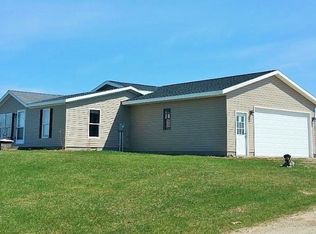 02080 S Barnard Rd, Charlevoix, MI 49720