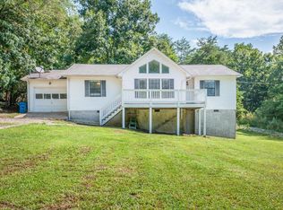 7325 Sutton Rd, Ooltewah, TN 37363