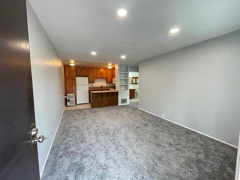 6366 Rancho Mission Rd #808 — Photo 4