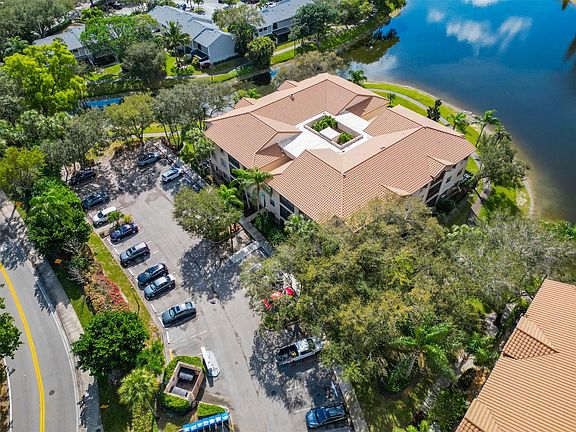 5th image of 4250 NW 30th Street #358