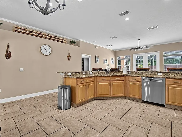 61 Francis Ln — Photo 18