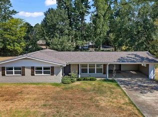 1130 Lynnwood Dr, Carthage, TX 75633