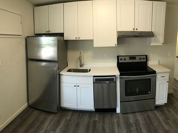 4th image of 510 5th Ave APT 12A
