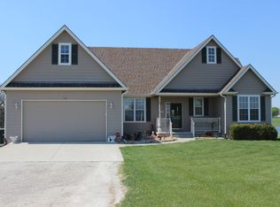 130 Kelsey Dr, Ottawa, KS 66067