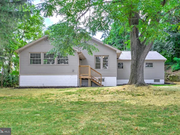 2560 Iron Springs Rd, Fairfield, PA 17320