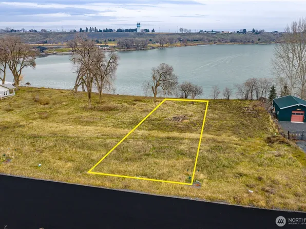 14 Valley Road NE #14, Moses Lake, WA 98837