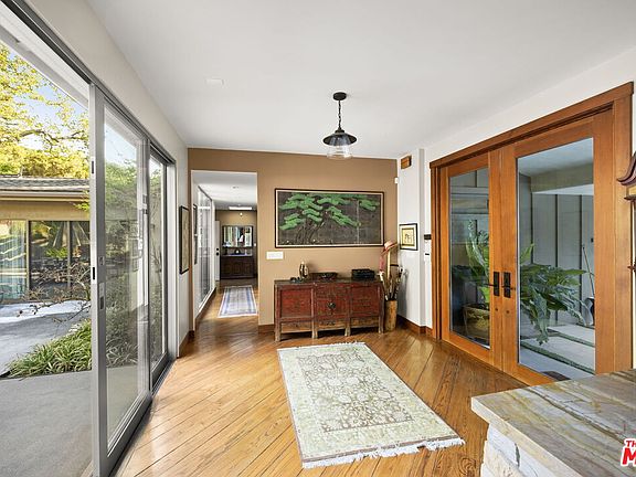 5th image of 2618 Mandeville Canyon Rd