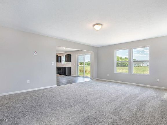 5th image of 2418 Wild Glow Dr