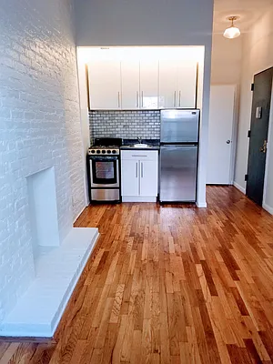 Rented by Oxford Property Group | media 8