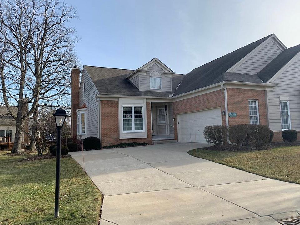 1st image of 39558 Muirfield Ln #39558