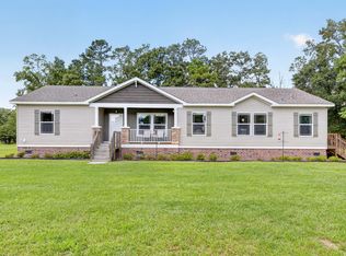 1331 N Brewington Rd, Manning, SC 29102