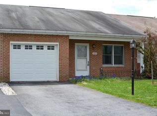 105 Sunflower Dr, Hagerstown, MD 21740