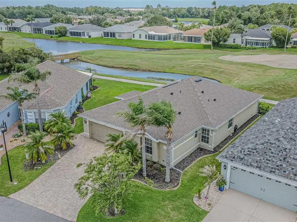 29435 Snap Hook Dr, San Antonio, FL 33576