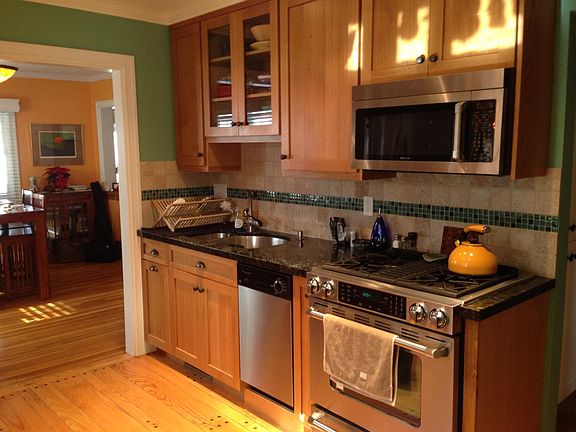 5th image of 2477 S Douglas St