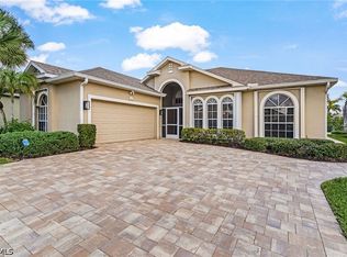 9262 Palm Island Cir, North Fort Myers, FL 33903
